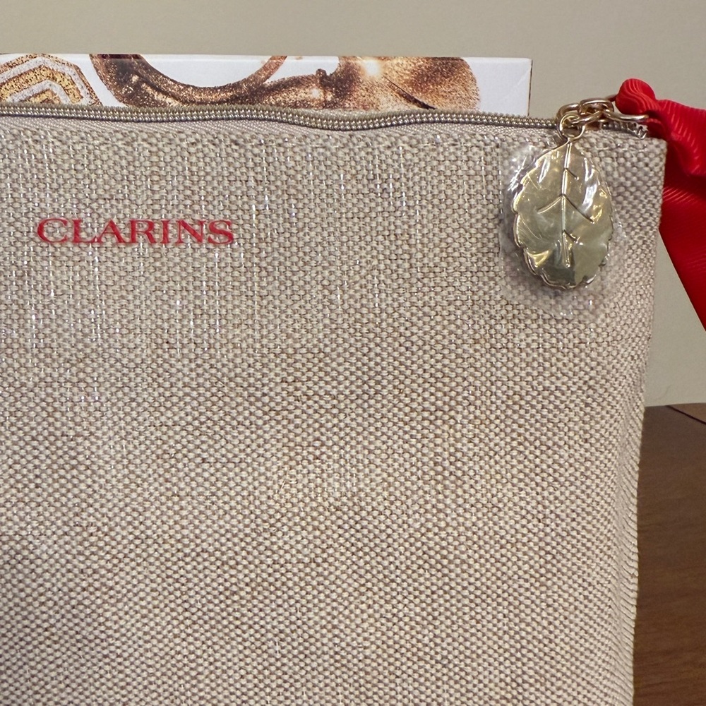 Clarins 1.6 oz Double Serum Collection Gift Set with Beauty Flash Balm + Lip Oil - Picture 7 of 9